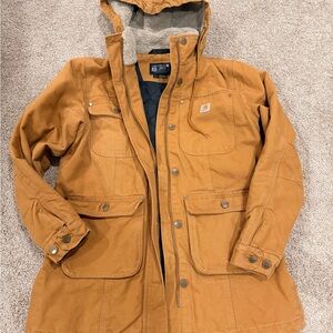 Women's Loose Fit Weathered Duck Carhartt jacket with hood
